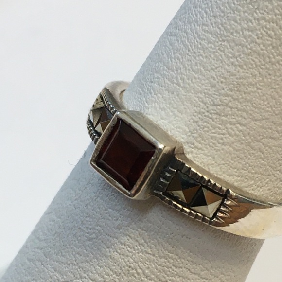 Sterling Silver Garnet & Marcasite Ring - Picture 2 of 4